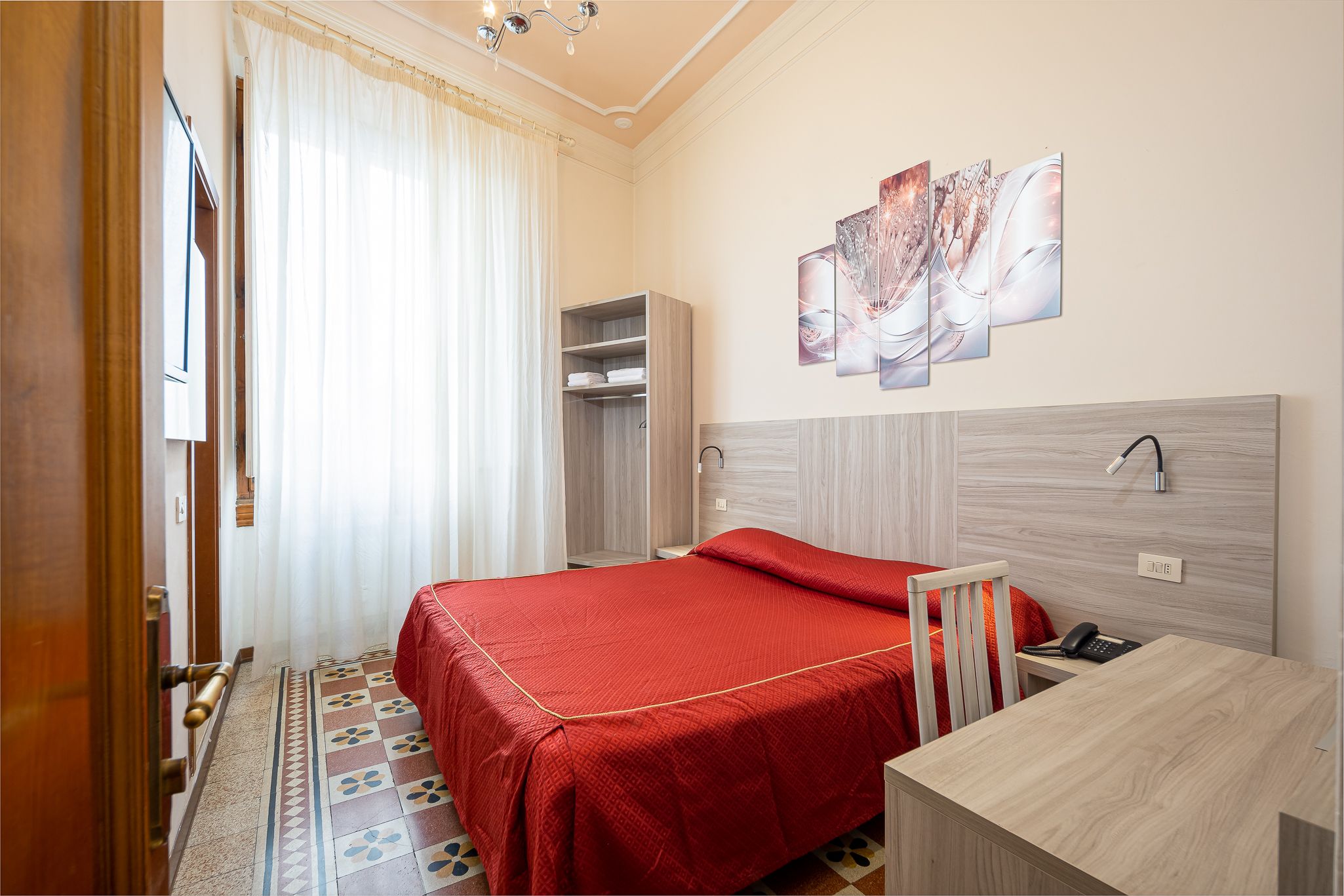 舒适双人或双床间