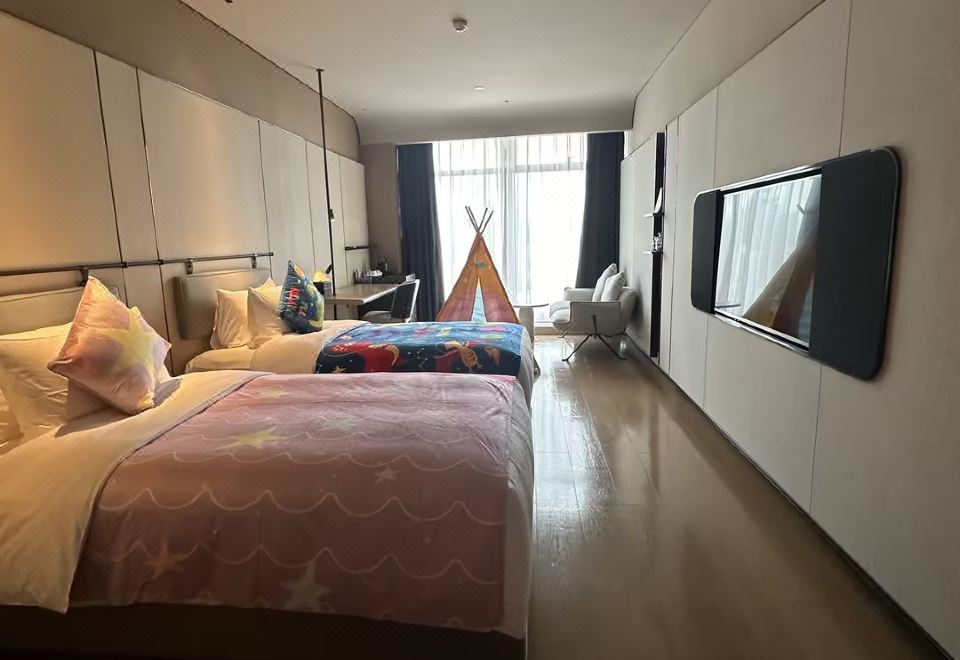 城景天際親子房