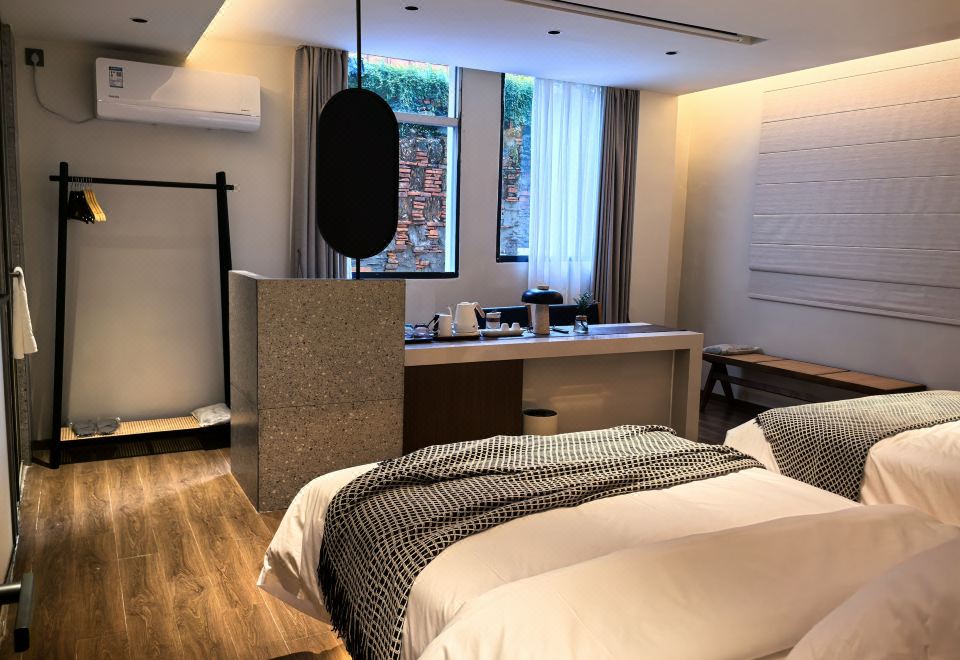 三聖宮·巷遇投影雙床房