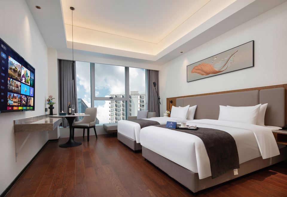 Premier Elegant Room (2 Beds)