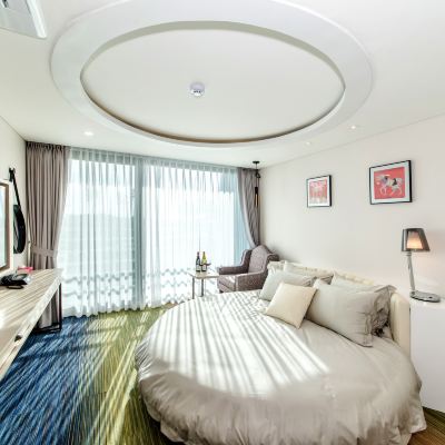 마레 프린세스 O-BED (측면 바다 전망) 제주 마레보비치호텔 쿠폰