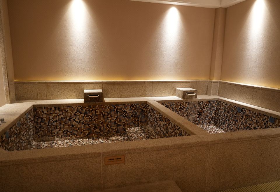 雪屋海景溫泉別墅