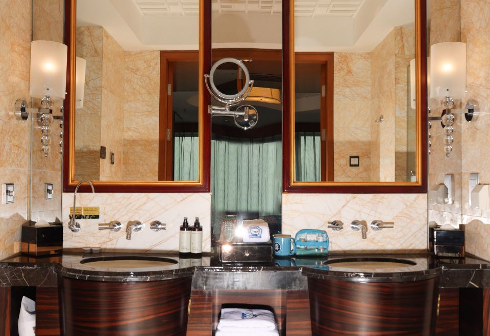 家庭湖景親子套房（海底小縱隊主題）