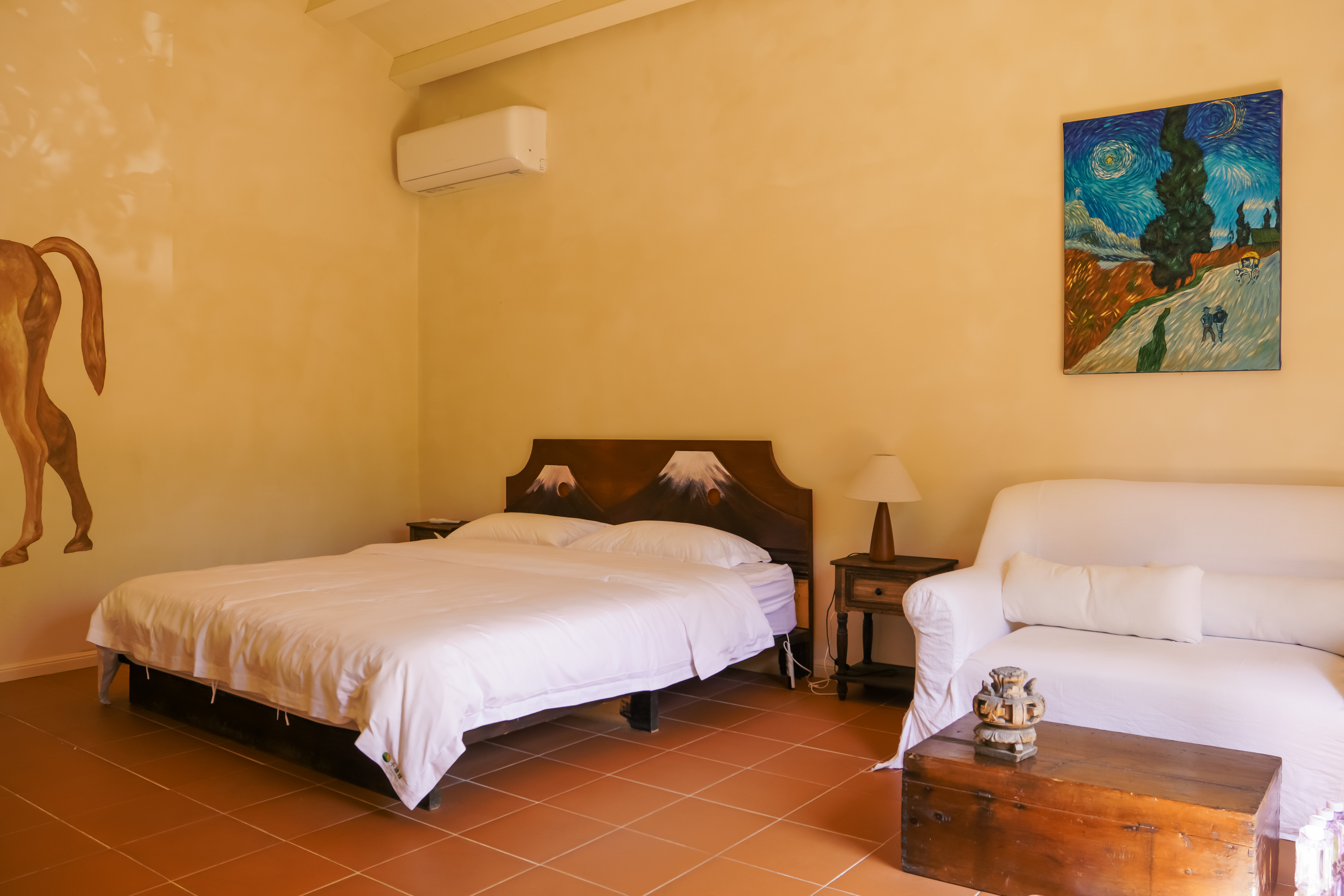 梵高的丝柏树·家庭双卧套房