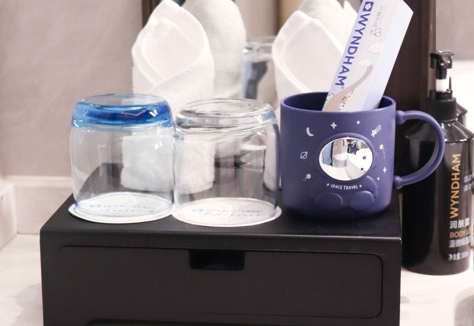 親子大床房（遨游太空）