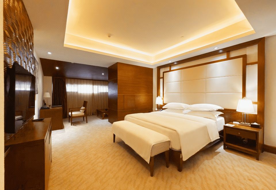 海丽号总统套房（温泉水+私人影音室+室外露天泡池+大浴缸+湿蒸房）