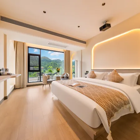 Yunjian Linyuan Cloud Villa | Mountain View Scenic Boutique Stay (Libo Xiaoqikong West Gate)