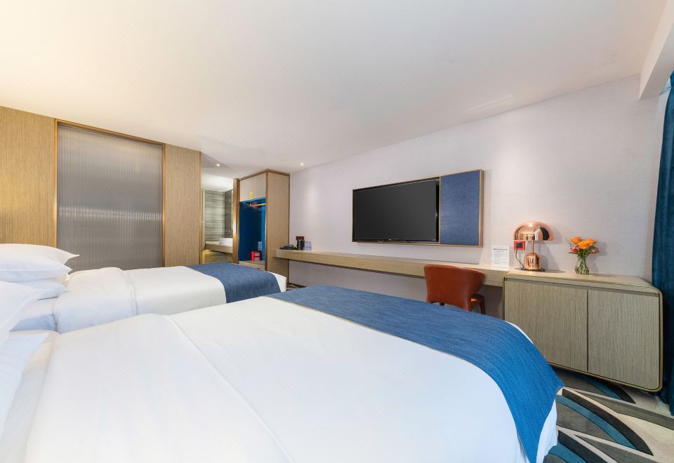 Jiyue Hotel (Nanxiong RT-Mart)2-bed Room With City View