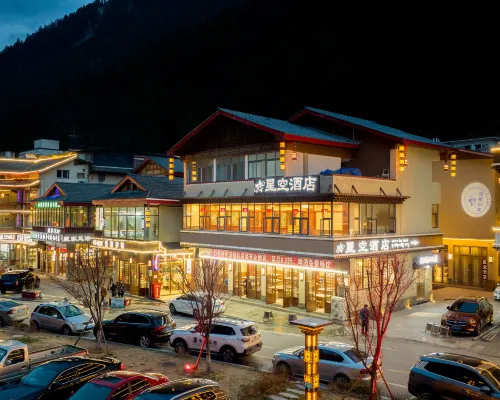 Starry Sky Hotel Hotel di Jiuzhaigou