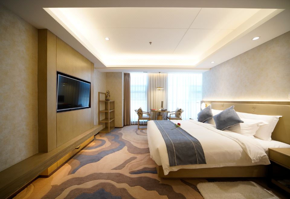 奢享景觀套房（超大會客空間+客廳床尾雙電視+辦公桌椅）