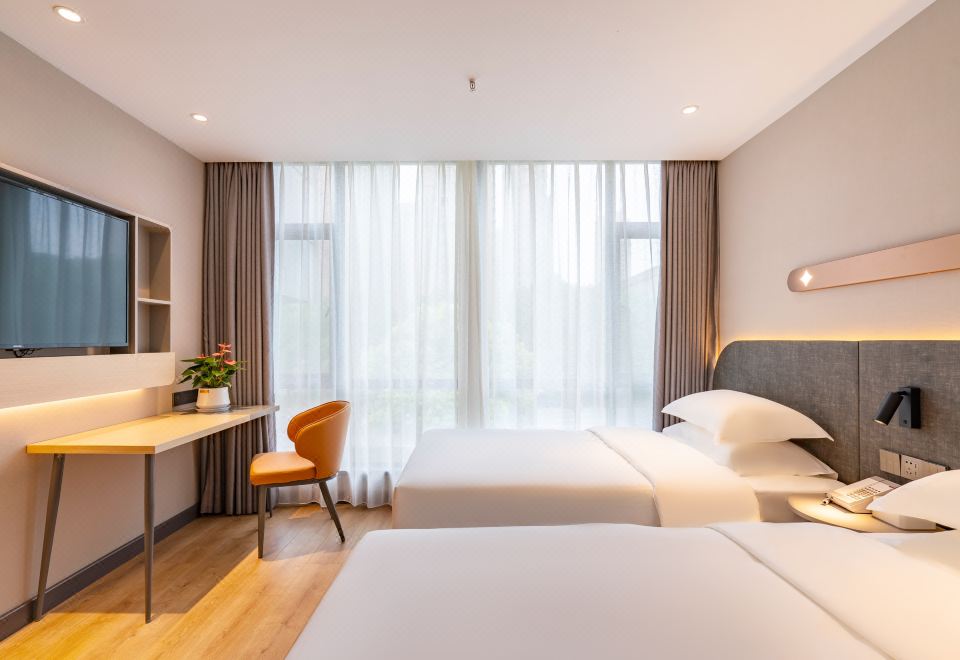 高級雙床房「溫馨舒適+樂享陽光房+可投屏電視」