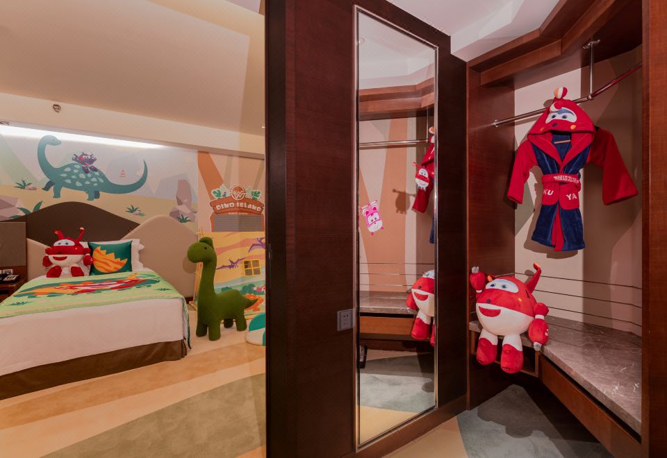 酷芽超級飛俠恐龍雙床房