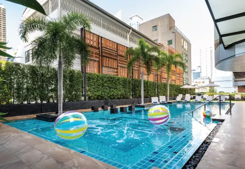 Solitaire Bangkok Sukhumvit 11 by Kingston Hotels