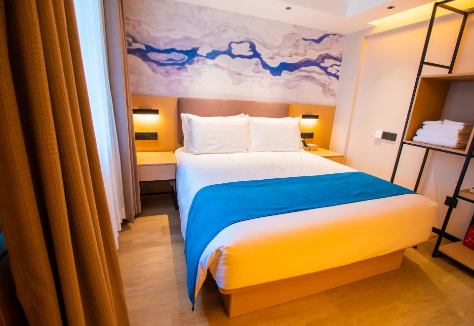 轻奢大床房（副楼）