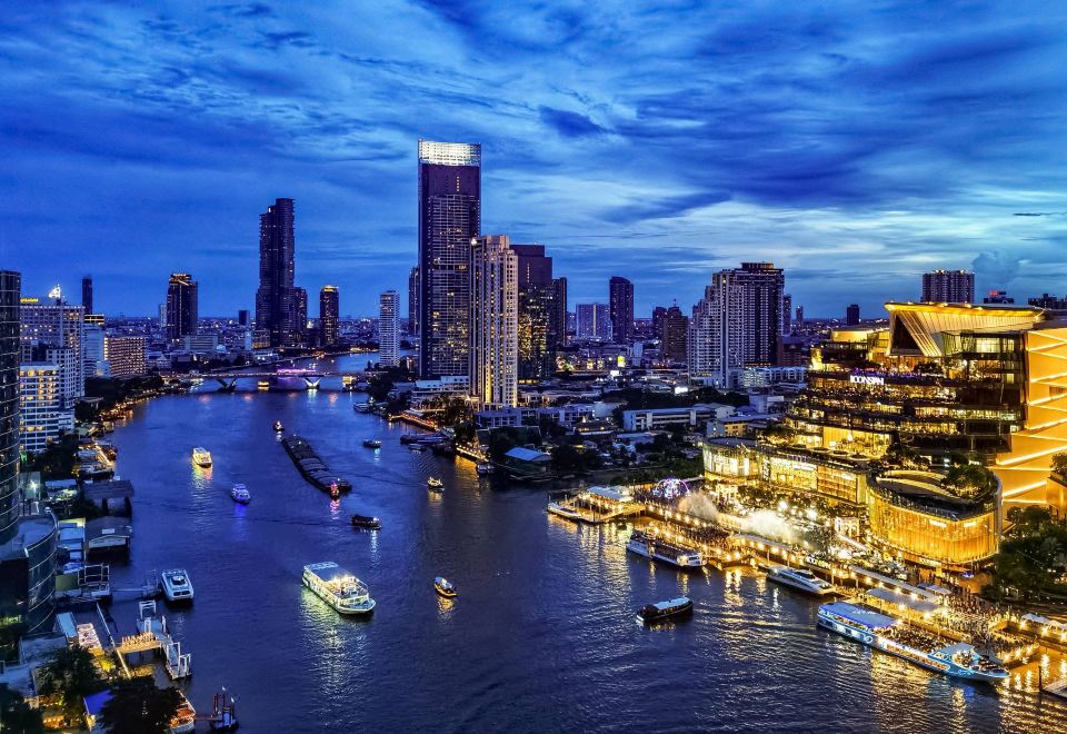 河景俱乐部豪华两张双人床房