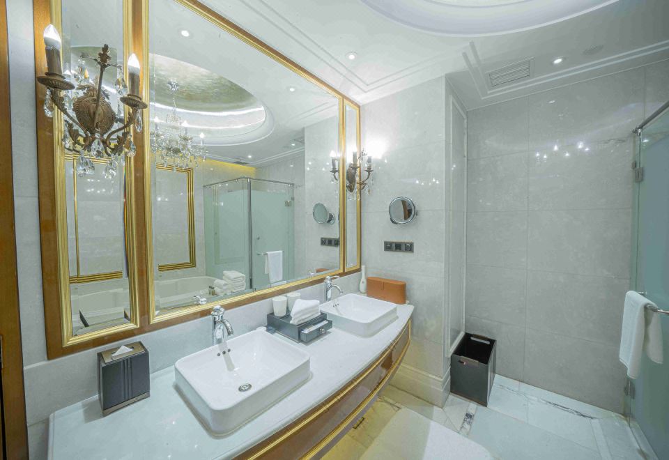 Zhaolin Grand Hotel BeijingItalian-style Suite