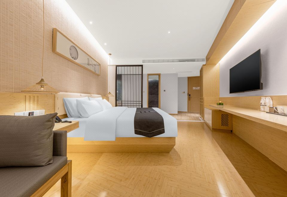 暗香居景觀大床房| 徠芬吹風機| 空氣凈化器|記憶枕