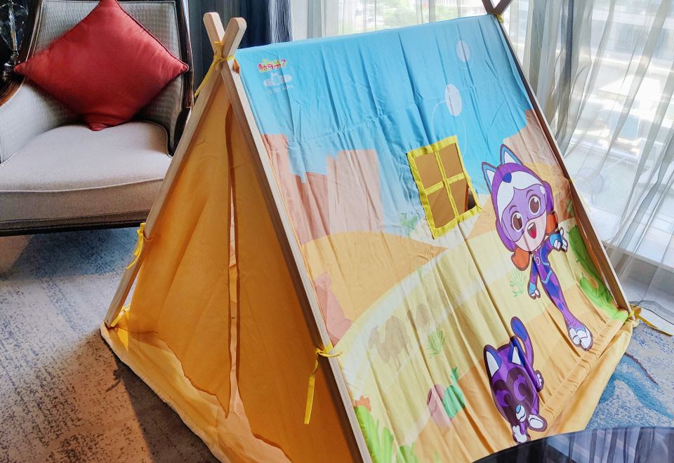 沙漠超凡小英雄亲子房