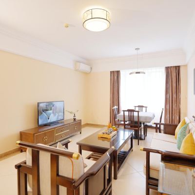 豪華兩房一廳套房 新興翔順龍山酒店優惠