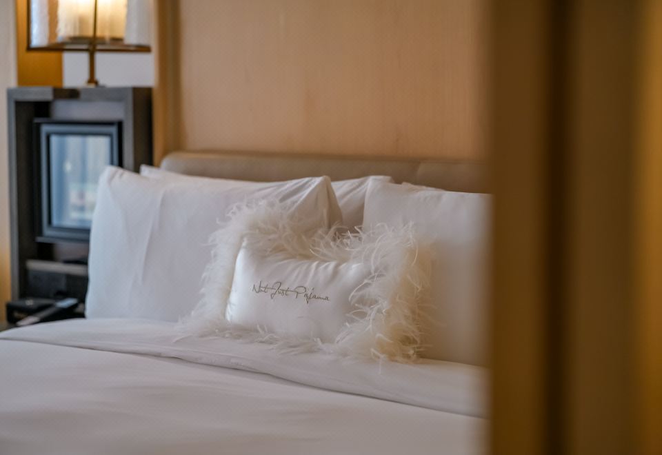 織羽星夢·緋云暄霽（新春主題房）