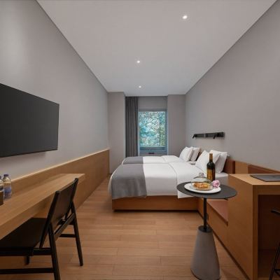 豪華雙床房|獨立辦公桌|全棉柔滑床品 盈舍輕奢S酒店（深圳蛇口海上世界店）優惠