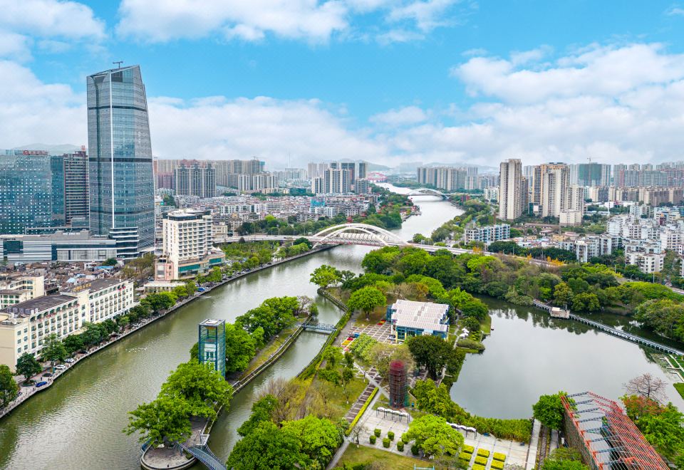 Sheraton Zhongshan HotelSuperior Suite