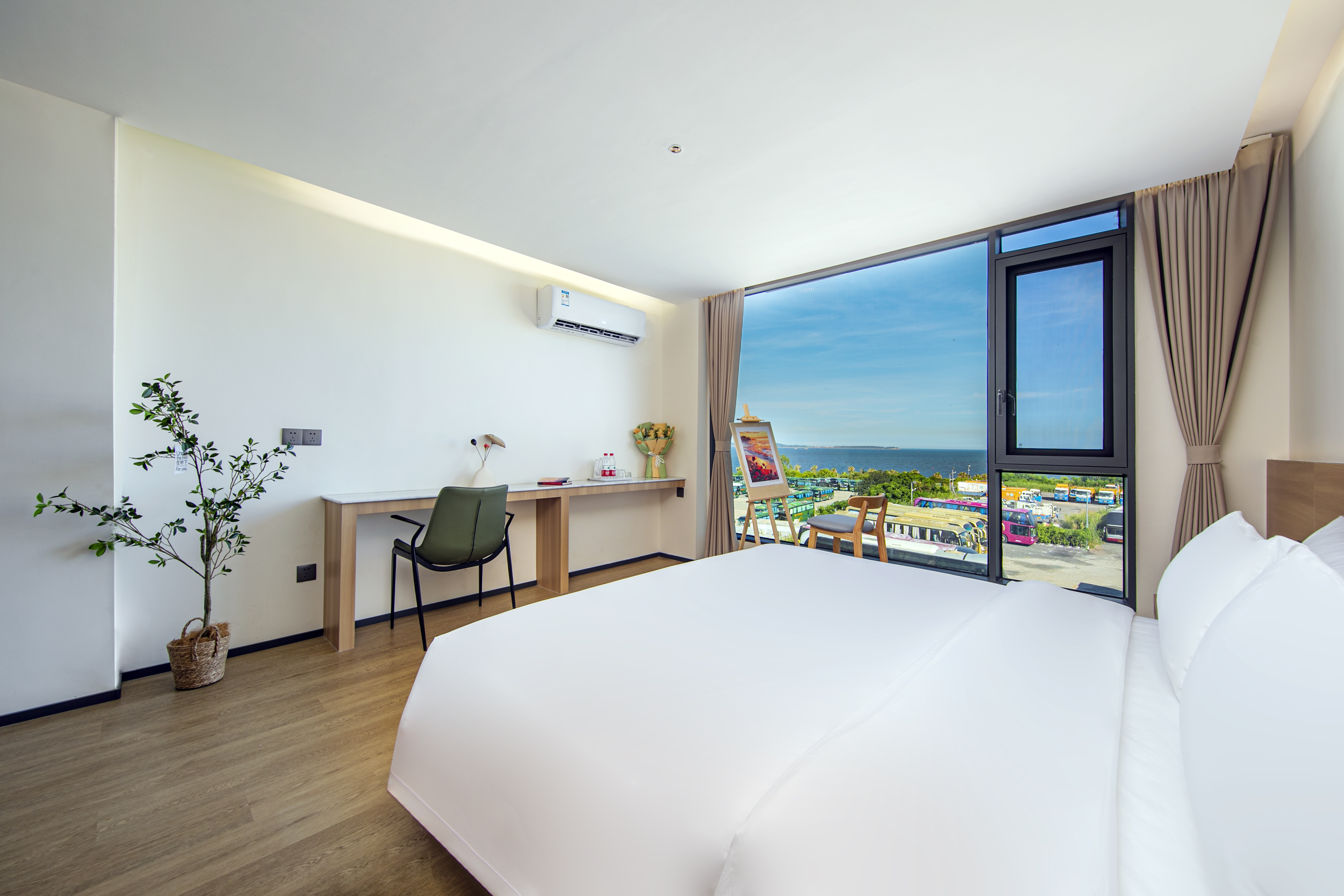 观海·无际日出投影大床房（躺在床上看日出）