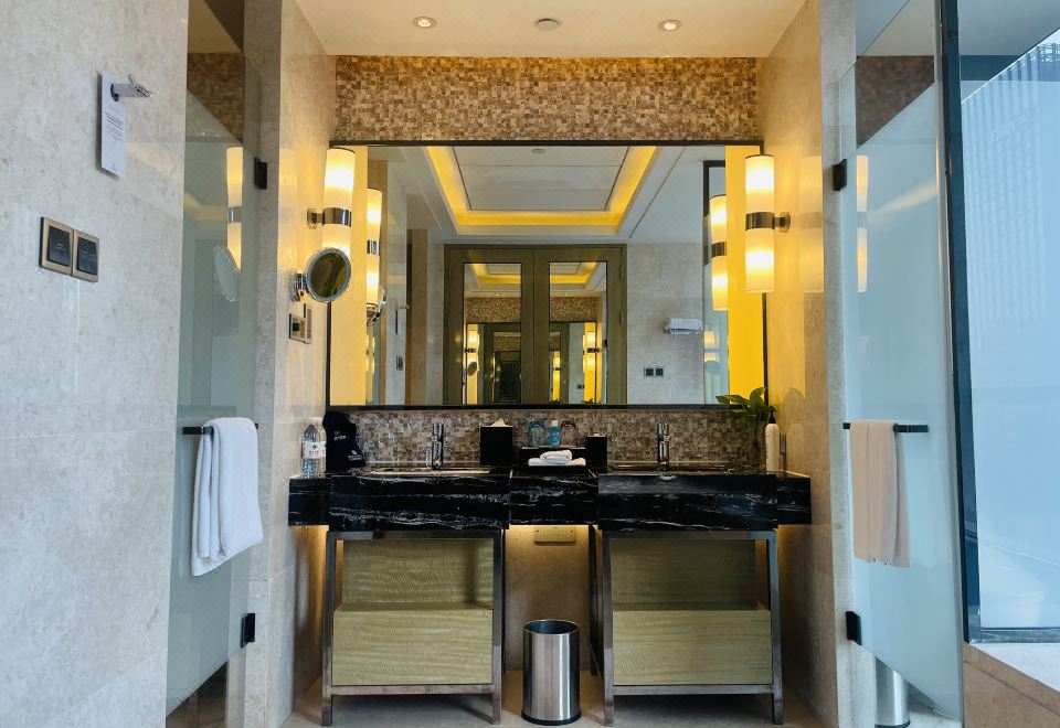 豪華套房（獨立會客廳+超大主衞+獨立客衞+杜比音響）