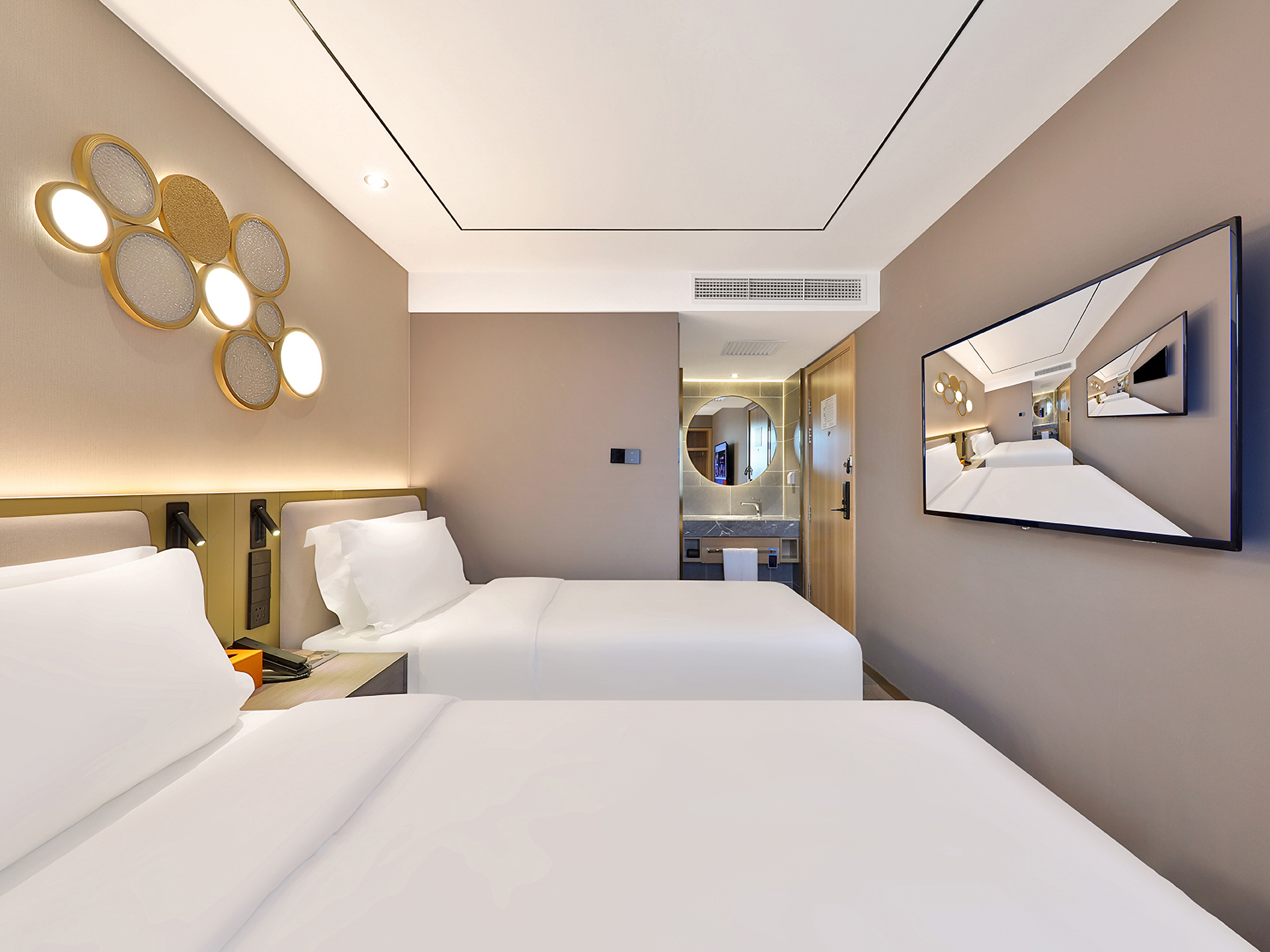 豪华家庭房（自动窗帘+电视投屏）