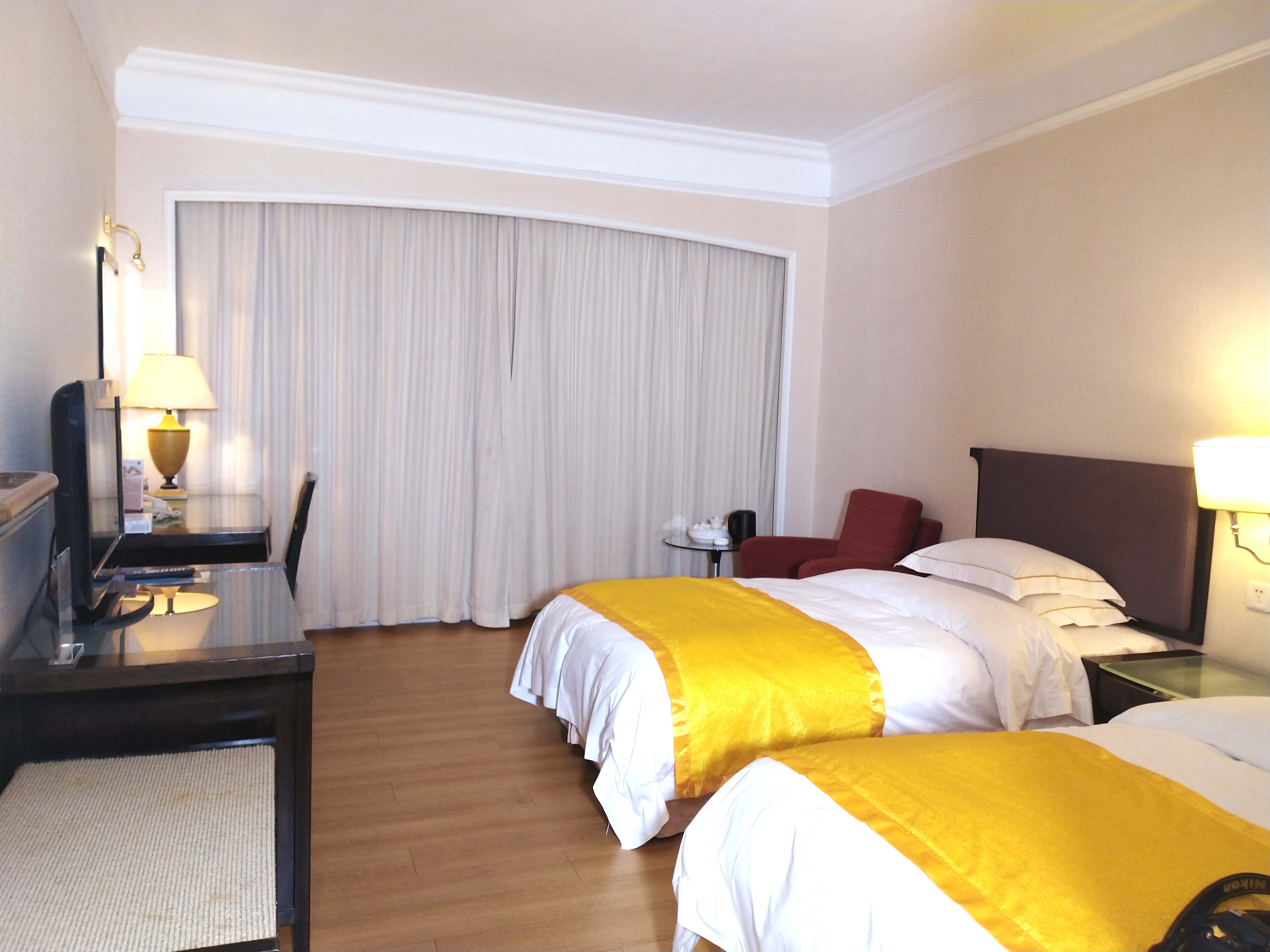 Shantou Golden Gulf  Hotel (Vientiane City)Deluxe double bed room