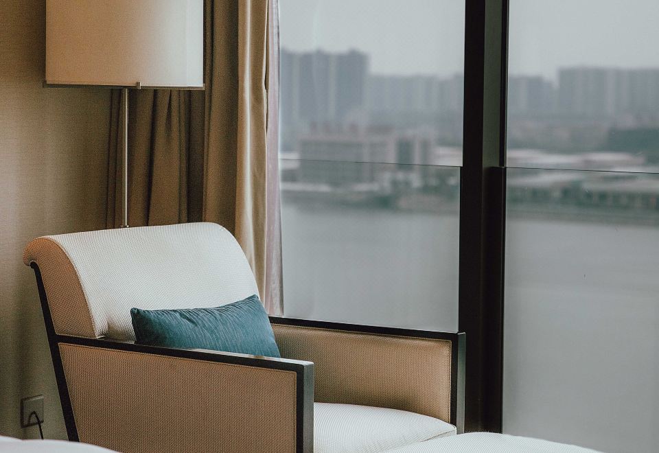 郡雅江景雙床房（180°江景景觀?金可兒床墊）