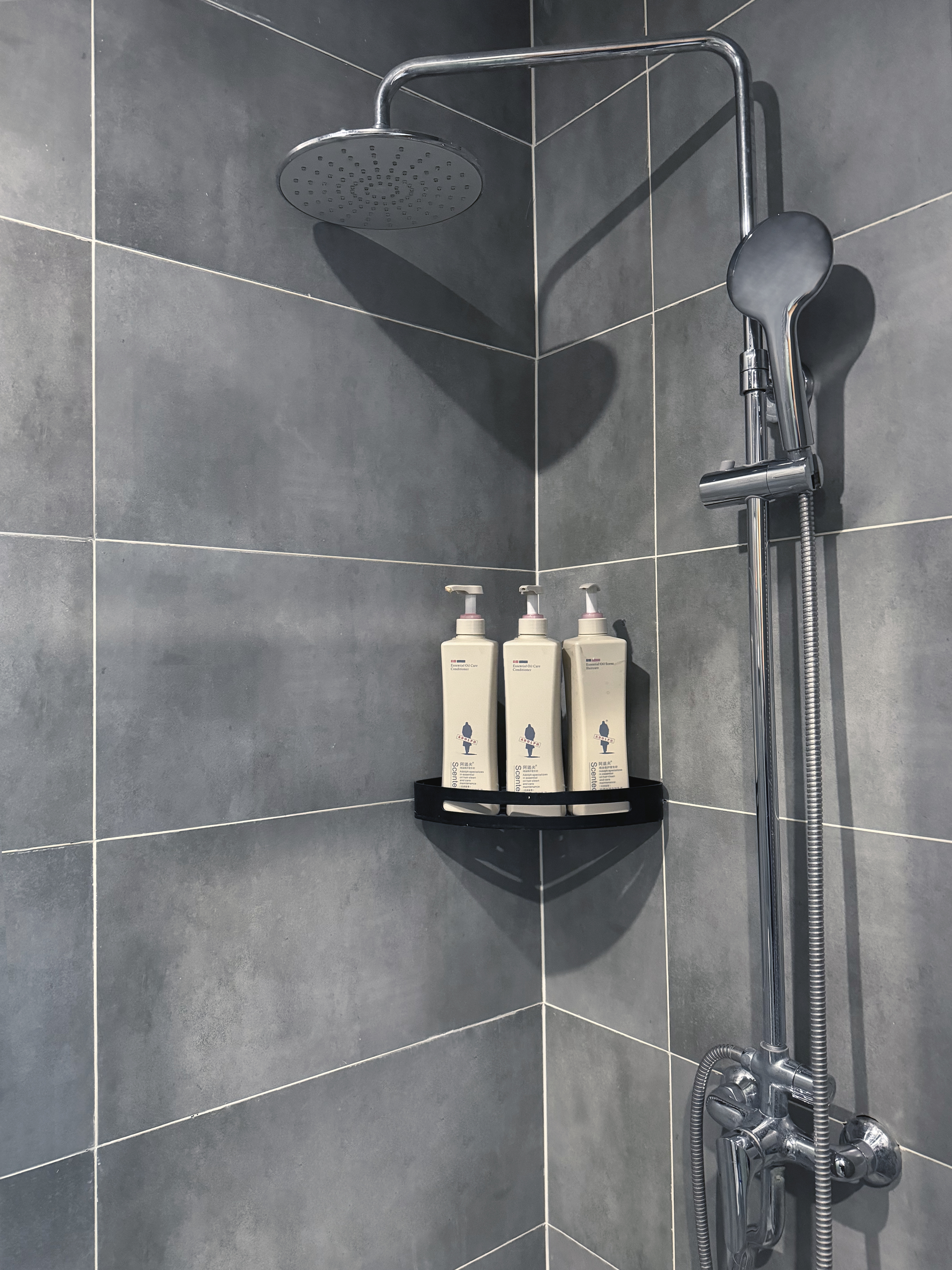 特价大床房（双塔景观+阿道夫洗护用品）