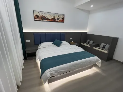 Longhe Homestay