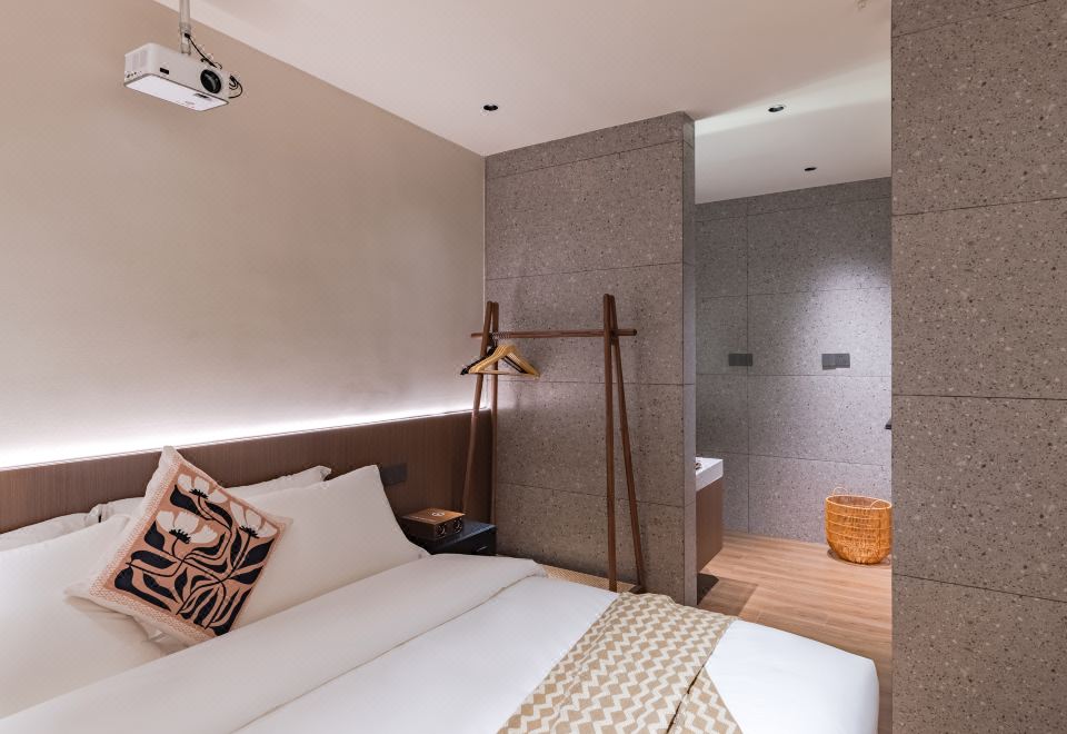 一峯書·投影大床房