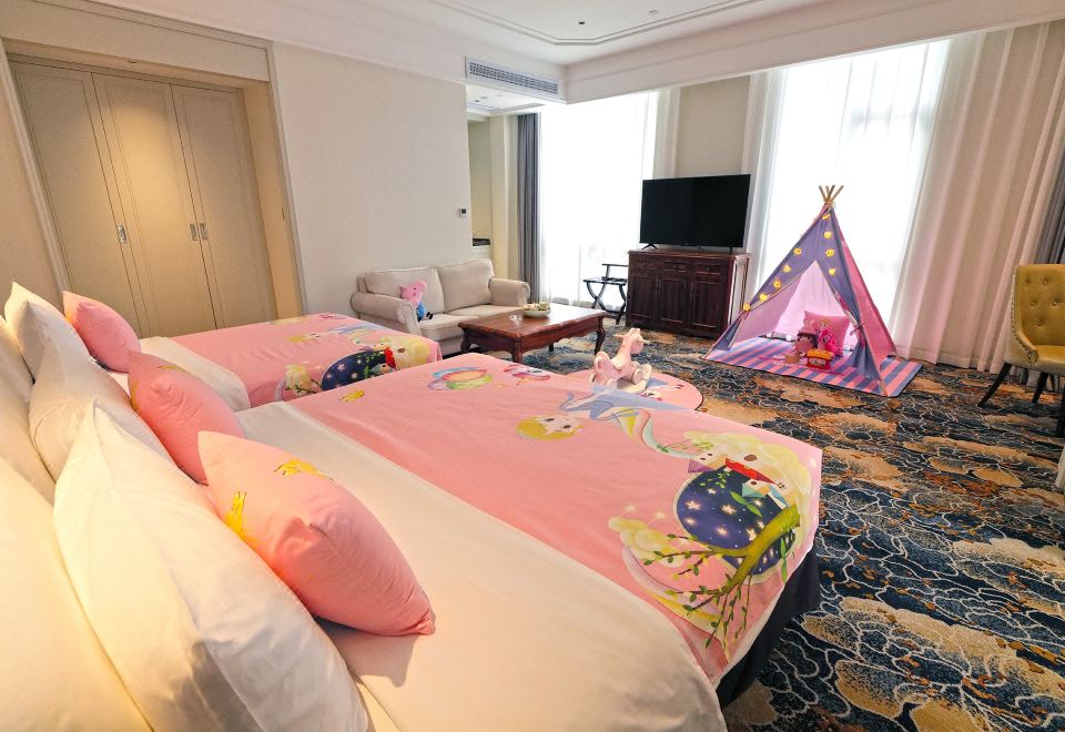 Haiyue Hotel XiapuParent-child Themed Room