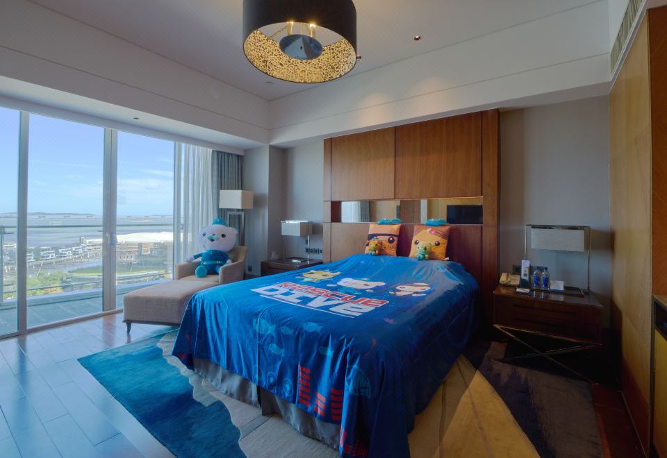 International Conference Center Hotel XiamenOctonauts Family Suite (180° Sea-View, Balcony)