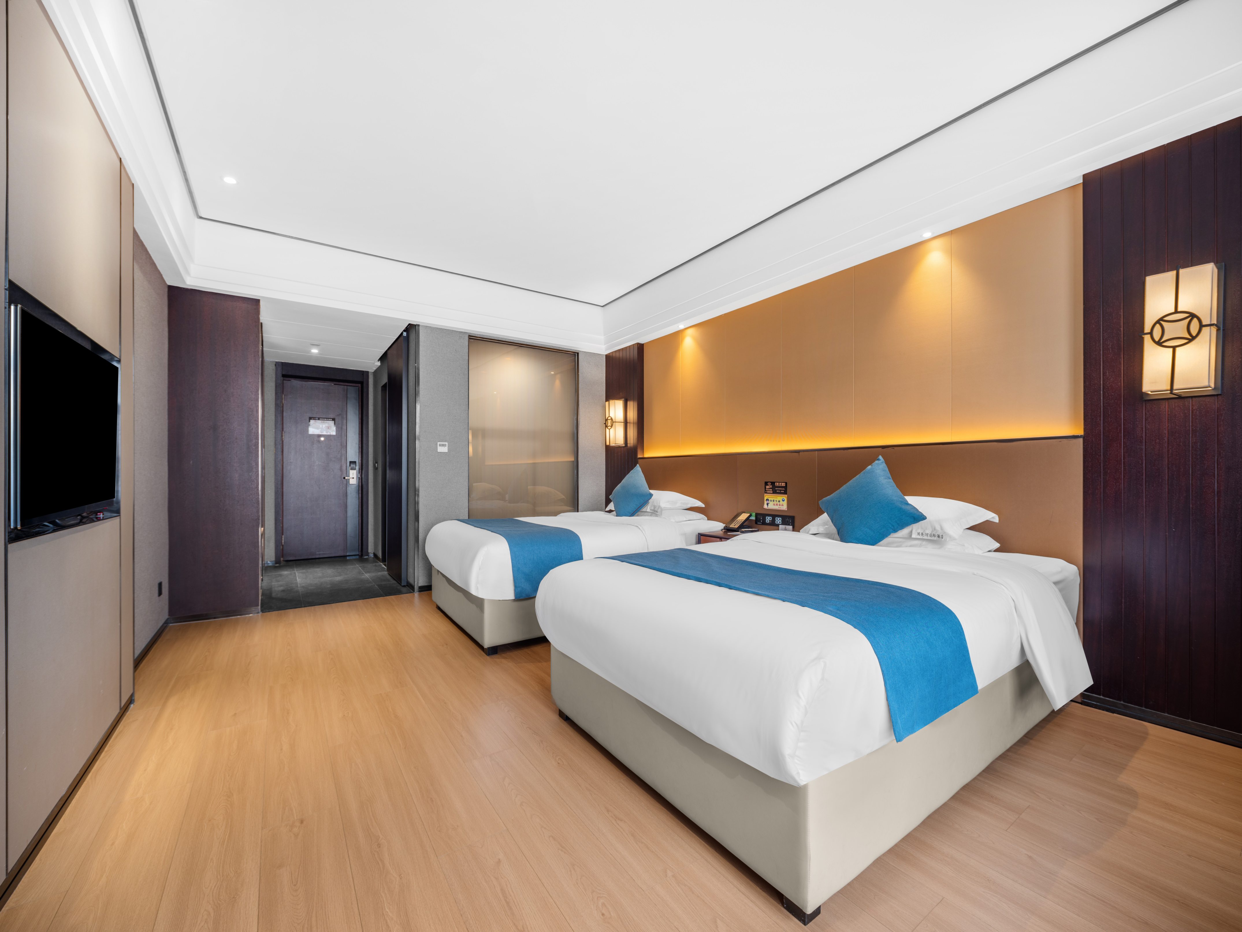 Huichang Moon Bay International Hotel (Huichang County Administrative Center Store)典雅双床房（现代简约沙发+安心睡眠）