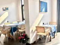 興義清楓居民宿（萬峯林景區鄉愁集市布依八音堂店）