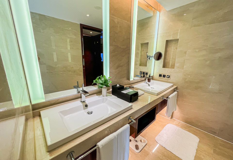 Swiss Grand NanchangGuestroom