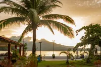 Whiterock Beach Resort Hotel a 