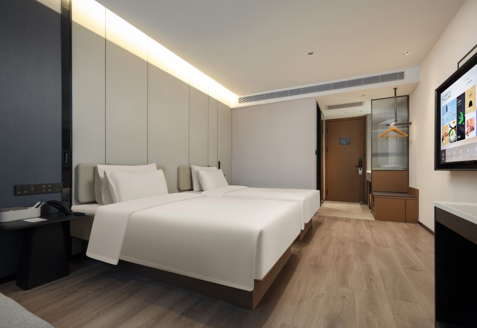Superior 2-bed Room
