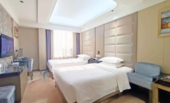 Chenlong 168 Hotel (Huaihua Hexi Branch)