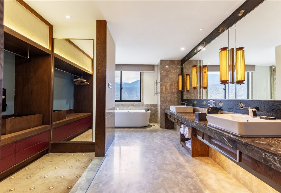 皇冠全景总套房