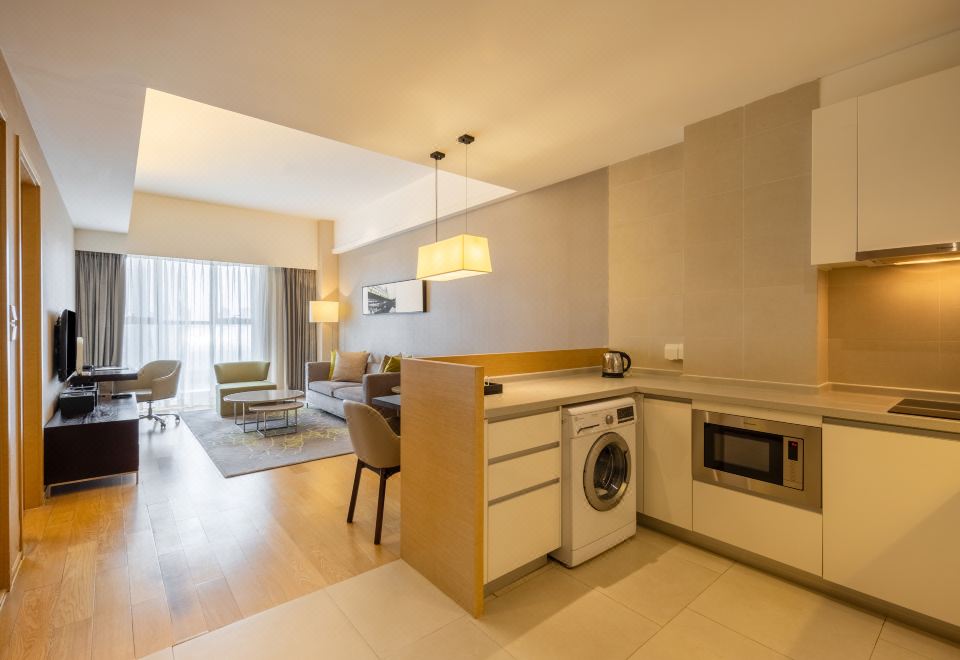 行政一室 | 全套廚房設備+浴缸+洗衣機