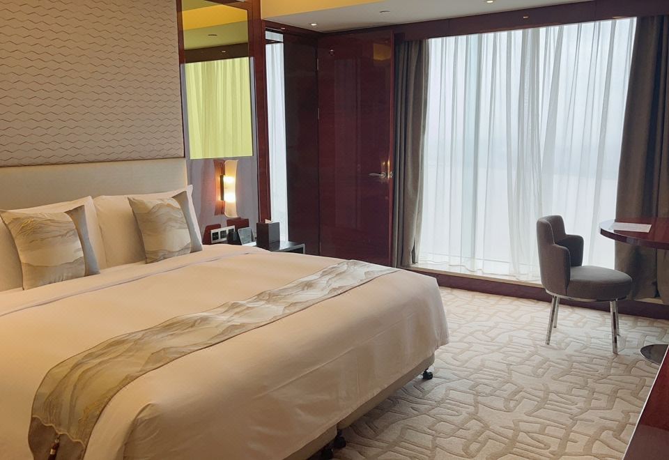 Swiss Grand NanchangTeng Wang Ge Theme Duplex Suite