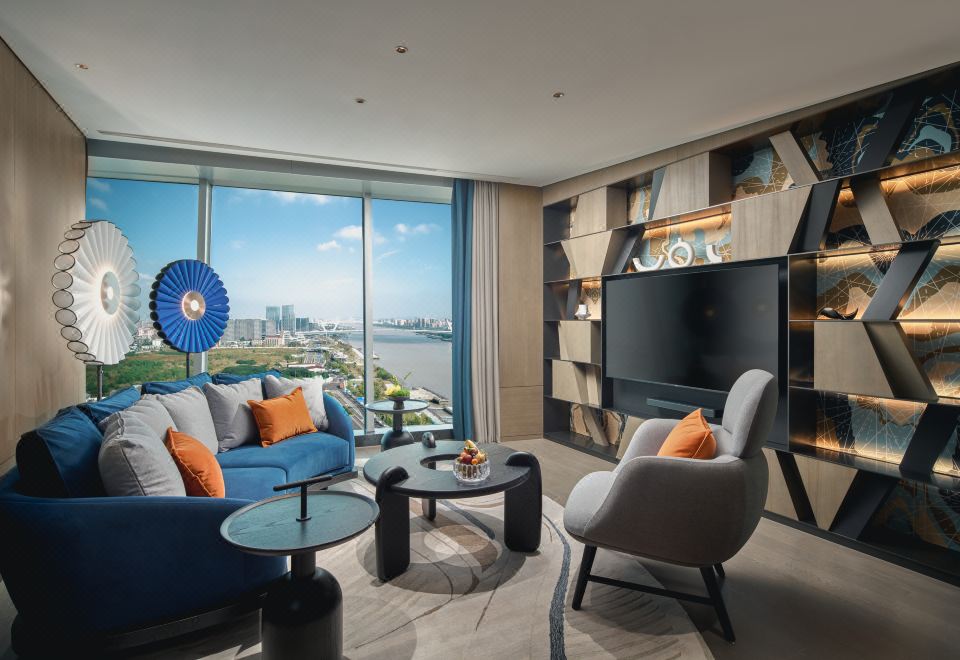 開放式套房（超大床+江景）