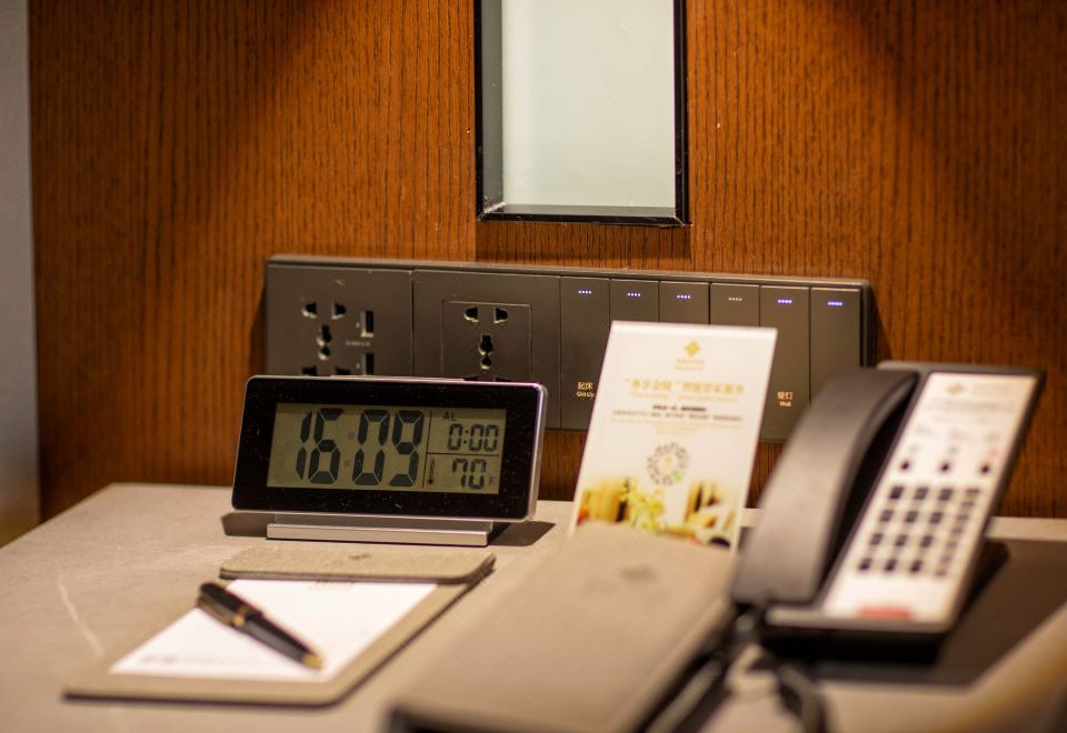 Jinling Yuntai HotelSuperior Deluxe Twin Room