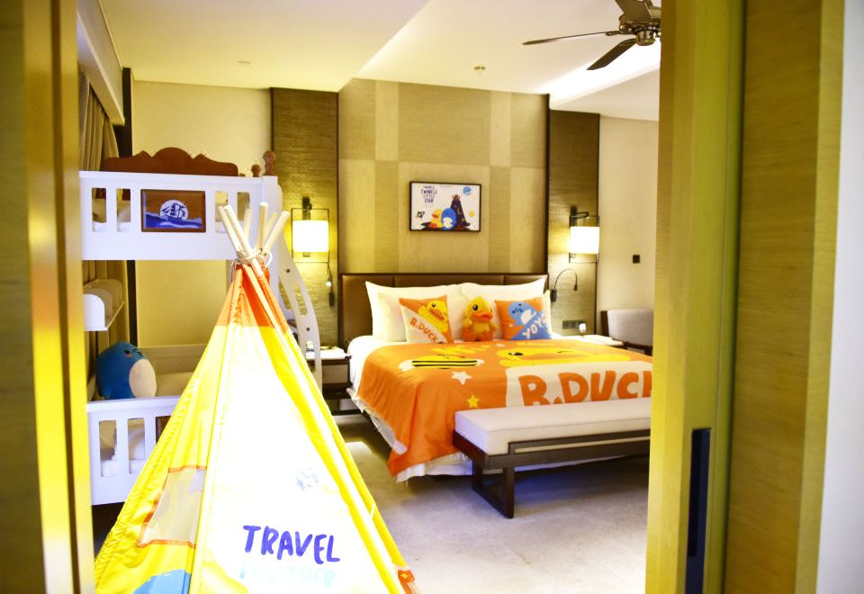 小黄鸭亲子主题套房