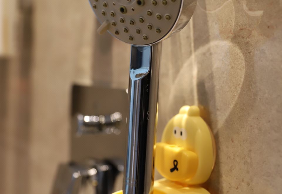 豪華親子房（卡通主題+Acca Kappa洗護用品+獨立浴缸）