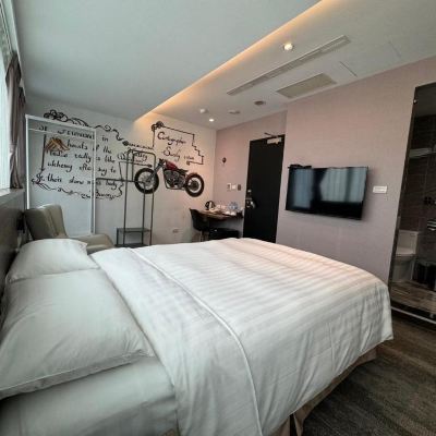 高級雙人房 RF富裕自由旅店 - 林森館優惠